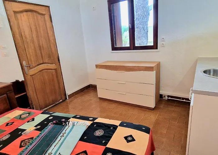 St-clair Villa, Piscine & Pinede